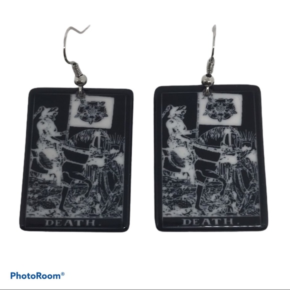 DEATH BLACK TAROT CARD EARRINGS GOTH WICCA GYPSY - Picture 3 of 4